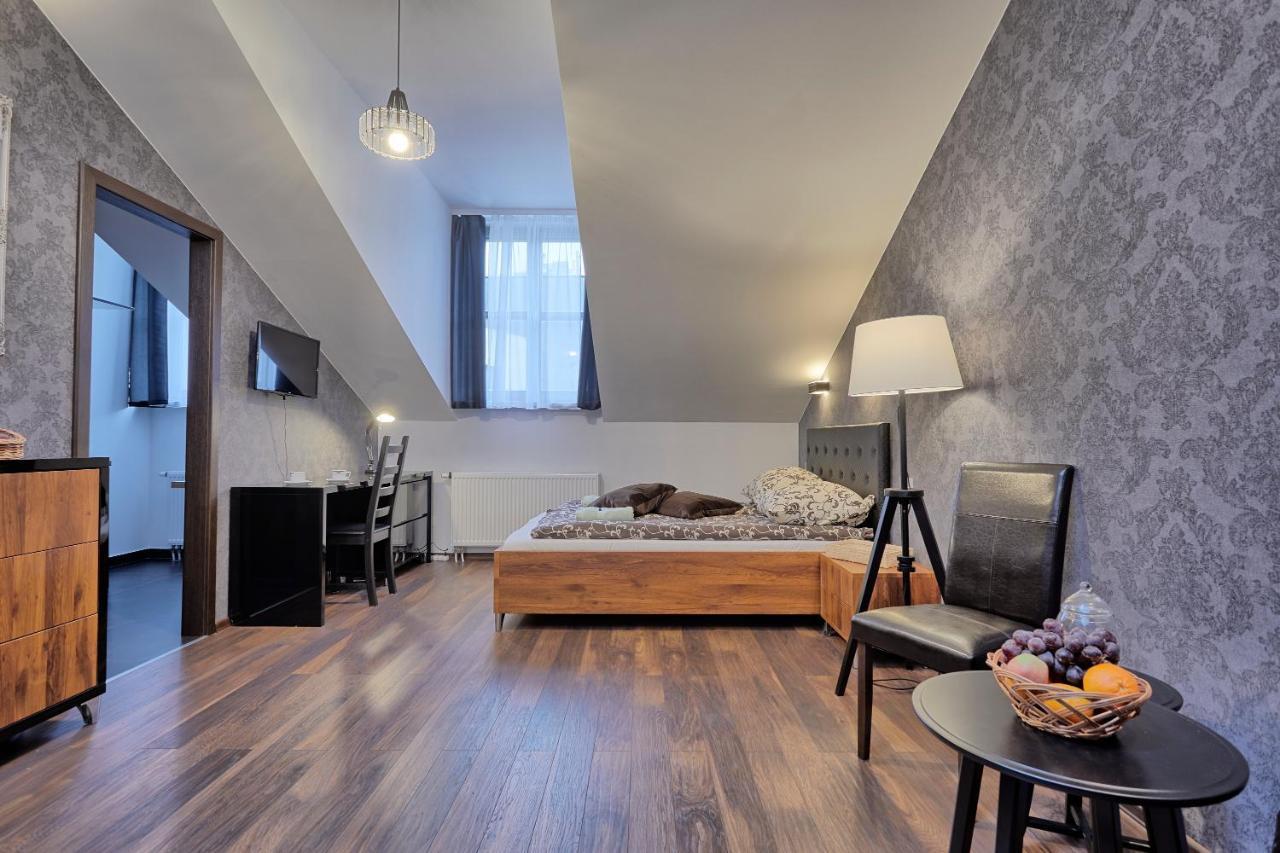 Cafe Garden Residence Krakow Dış mekan fotoğraf