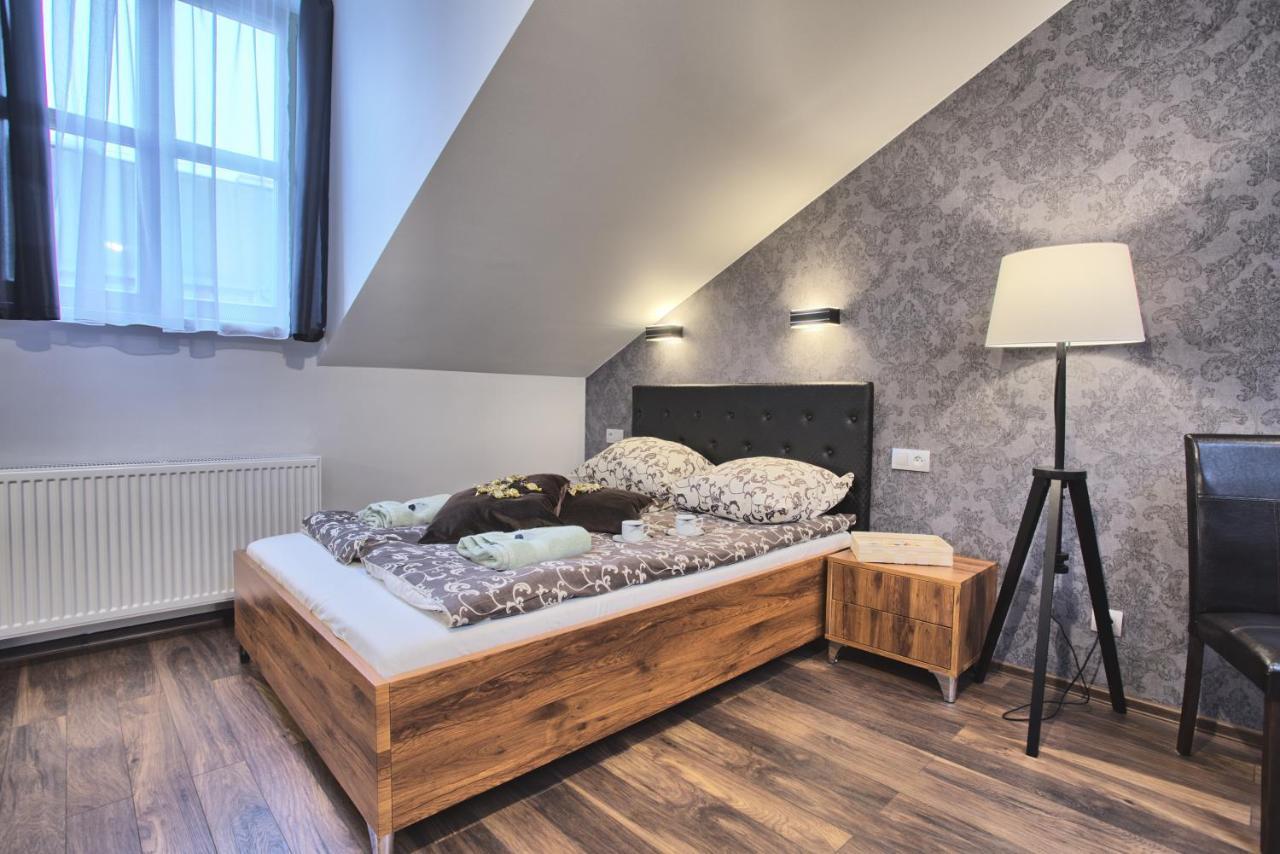 Cafe Garden Residence Krakow Dış mekan fotoğraf